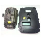 Lot: 2 Trail cams, Moultrie