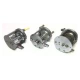 Lot: 3 Vintage fishing reels, includes: