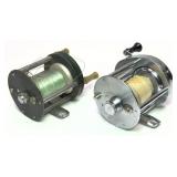 Lot: 2 Vintage fishing reels, includes: