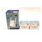 Lot: TP Link AC 1200 Wifi Range Extender and 2