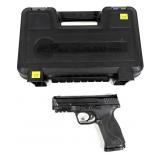 Smith & Wesson M& P 40- .40 S & W Semi- Auto,