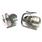 Lot: 2 Vintage fishing reels, includes: