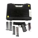Dan Wesson CCO -.45 ACP. Pistol, 4.25" Barrel