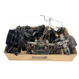 Lot: 6 Assorted Traps