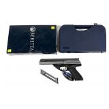 Beretta U22 NEOS Inox -.22 LR. Semi-Auto, 6"
