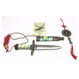 Lot, oriental decorative knife and scabbard,