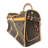 Animal carrier