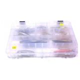 Lot, plastic tackle case with assorted lures