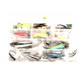 Lot: Plastic tackle case with collection of