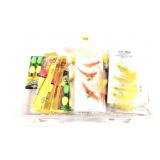 Lot: Plastic Tackle case with assorted floats,