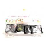 Lot: Plastic tackle case with assorted hooks
