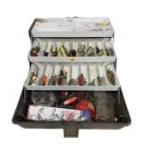 Vlchek Plastics Adventurer NO. 1753 tackle box
