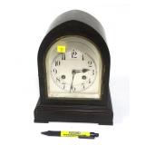 Mantle clock, 11 1/2" H with pendulum and