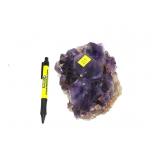 Amethyst quartz crystal geode, weight 4 lbs.