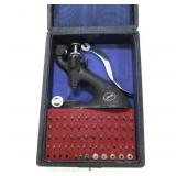 Seitz jeweling tool with handle with pushers,