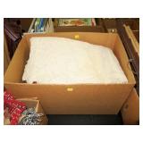 Lot, blanket, fabric, crocheted items
