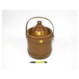 Lot, Firkin (no lid) plus ovoid jug (no handle)