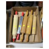 Lot, 5 rolling pins, 4 are wood, 1 is metal