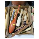 Lot, wood kitchen items, Olympia 2 lb. pin
