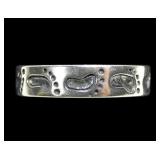 Sterling silver footprints band style ring, size 8