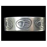 Sterling silver bear paw band style ring, size 7