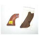Lot, 2 pair of handgun grips