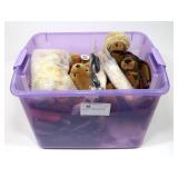Lot: Collection of Teddy bears, by Ganz, Boyds,