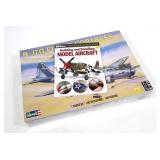Lot, Rebell B-17G Flying Fortress kit, new,