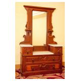 04/01/17 Lights! Camera! Auction!