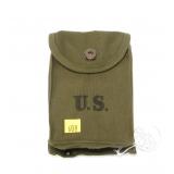 U.S. .30 Cal. Carbine pouch with four 30-round M1