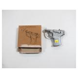 Model of Liberator WWII pistol (** Is NOT a Gun -
