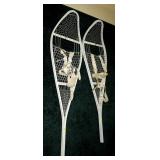Pair of metal snoshoes, 12 x 46