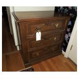 30" 3-drawer chest