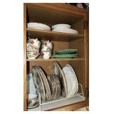 Lot, assorted dishes, partial set of " The