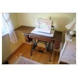 Vintage Singer sewing machine table