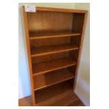 33" Oak book case, adjustable shelves