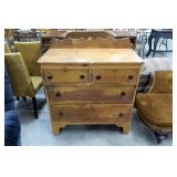 Early 4-drawer dresser
