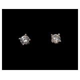 14K White gold diamond stud earrings,