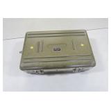 U.S. portable mine detector set with carrying case