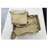 Lot, military gas mask and 2 carry cases