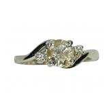 14K White gold swirl style round brilliant cut