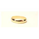 10K Yellow gold classic band, size 7