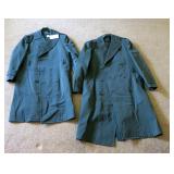 Lot, 2 Army overcoats with liners