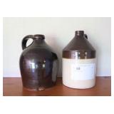 Lot, 2 stoneware jugs