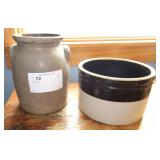 Lot, 2 crocks