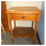 22" pine 1 drawer stand