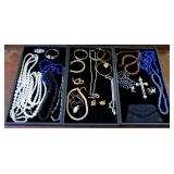 Lot, Assorted costume jewelry & beaded purse,
