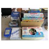 Lot, assorted games and Bocce set