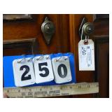 250
