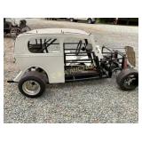 UNUSUAL ELECTRIC PANEL TRUCK CART